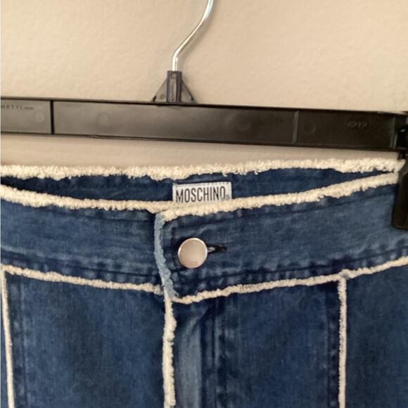 Moschino Vintage Size 4 Jeans from the 90’s in Excellent Preloved Condition! - Picture 4 of 9